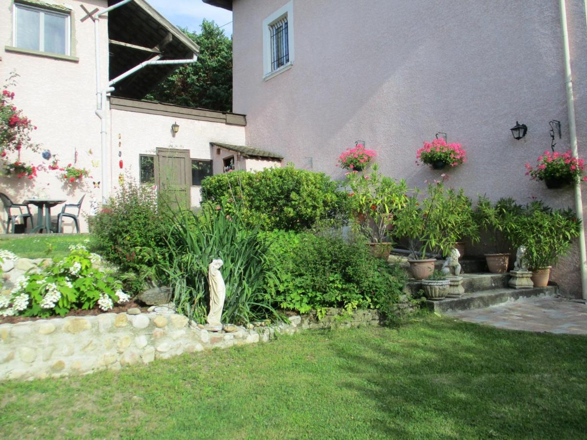 Bed and Breakfast Alain Et Flo Charancieu Экстерьер фото